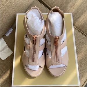 Micheal Kors shoes women